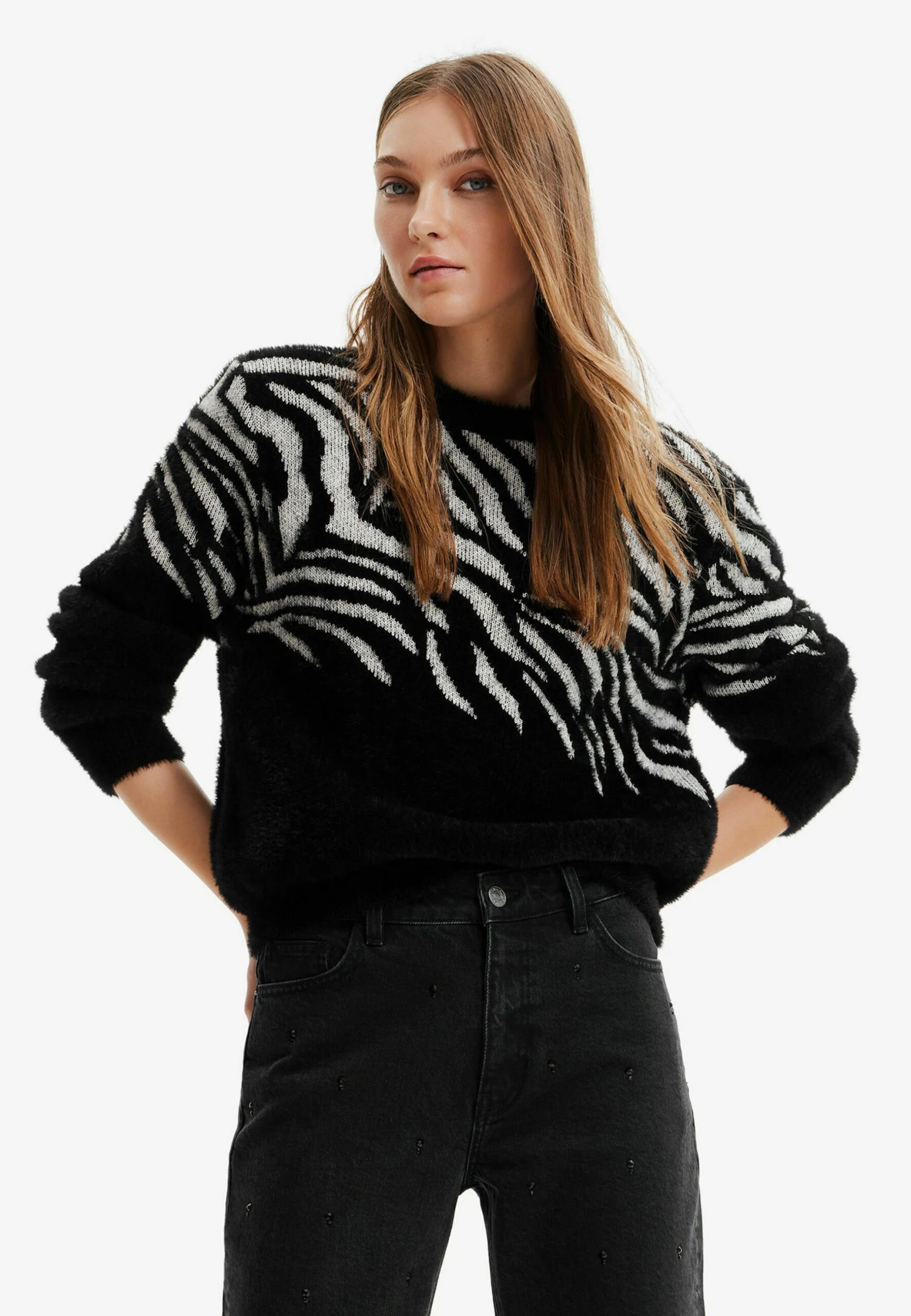 Desigual Zebra Fur-Effect - Trui - Black 1 Desigual Zebra Fur-Effect - Trui - Black