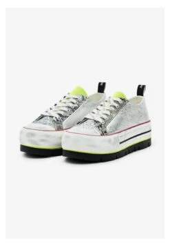Desigual Low Platform Patch - Sneakers Laag - Multicoloured -Desigual b4685d51bbf14cb5b43b8e0a568dc5b9