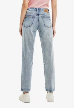 Desigual Appliquéd - Straight Leg Jeans - Blue -Desigual b4cf0ca1fa544d1980be63b67ad0ce29 scaled