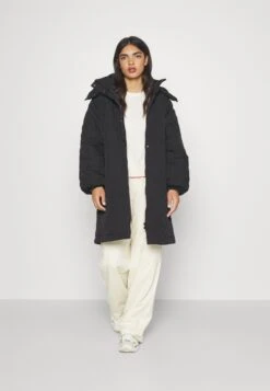 Desigual Padded Denmark - Winterjas - Black -Desigual b68d9a44cb7042beaeffbdfeba3b0a14