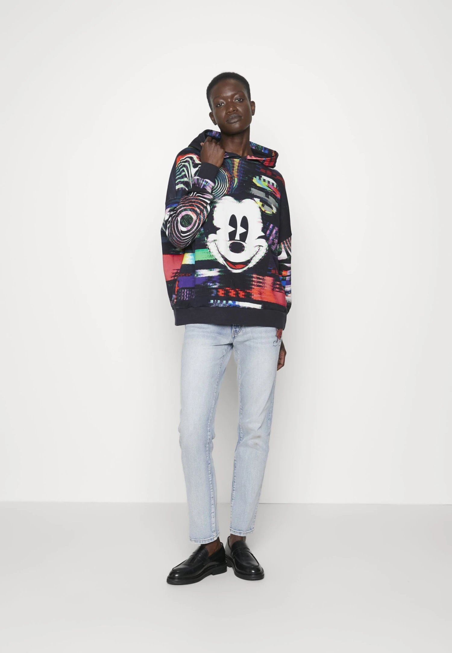 Desigual Mickey Galactic Medium - Hoodie - Black 5 Desigual Mickey Galactic Medium - Hoodie - Black - Afbeelding 5