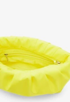 Desigual Midsize Crossbody With Trekking Strap - Handtas - Yellow 8 Desigual Midsize Crossbody With Trekking Strap - Handtas - Yellow -Desigual bbbb06a79ba94ddeb2e28956fb573ca3