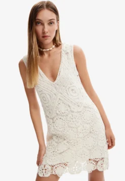 Desigual Gebreide Jurk - White 9 Desigual Gebreide Jurk - White -Desigual c9ec89718c1849fbbbd597948406cbec scaled