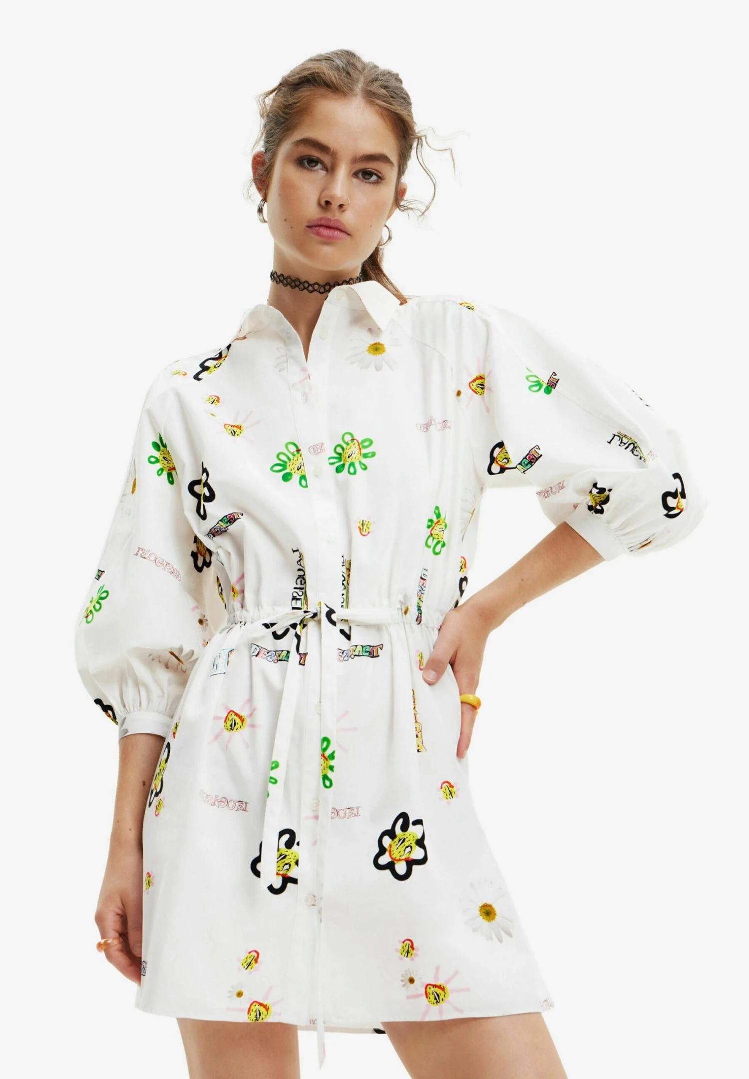 Desigual Shorsleeve Rhinestone - Blousejurk - White 1 Desigual Shorsleeve Rhinestone - Blousejurk - White