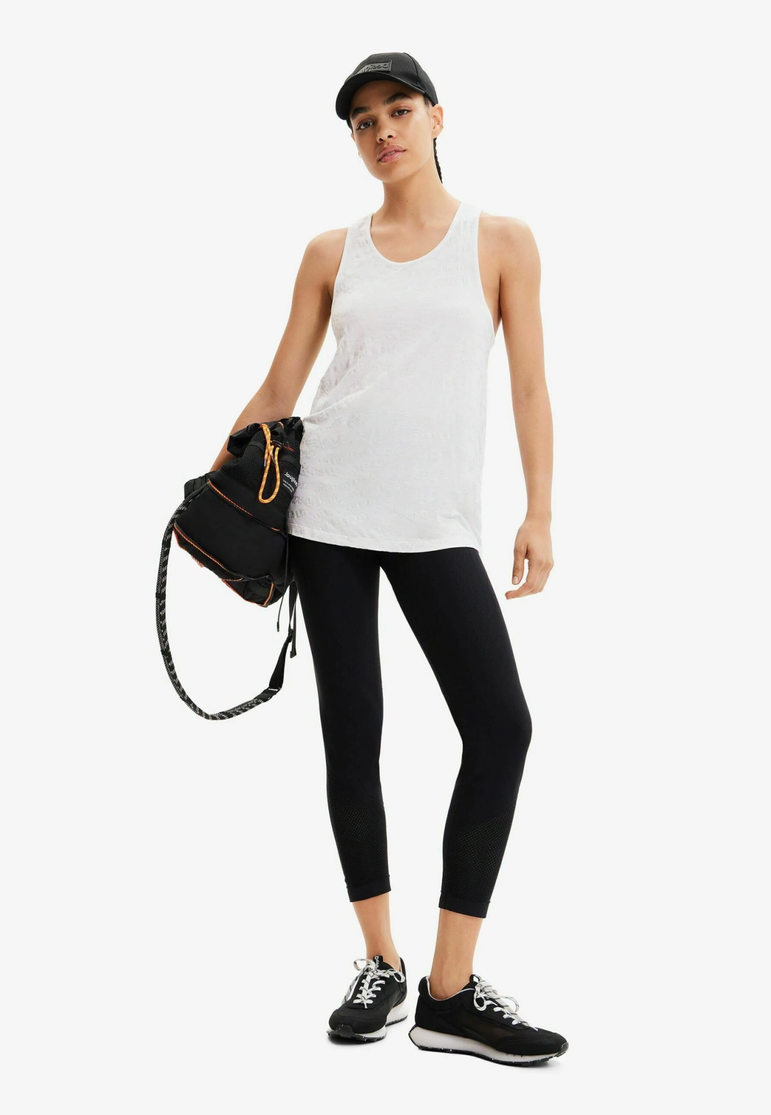 Desigual Sport Logo Vest - Top - White 2 Desigual Sport Logo Vest - Top - White - Afbeelding 2