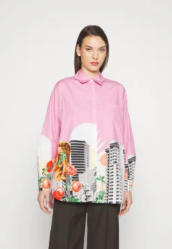 Desigual Cam Bolonia - Overhemdblouse - Pink 11 Desigual Cam Bolonia - Overhemdblouse - Pink -Desigual d687ec8152754d418213bd979c85ec00 scaled