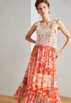 Desigual Vest Aria Patch - Jurk - Orange -Desigual d94aac8bcaab4c1a88c7e3d6996bef2f