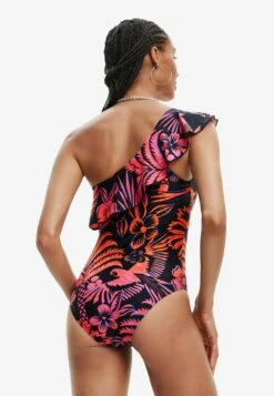 Desigual Asymmetric Ruffle Swimsuit - Badpak - Pink 7 Desigual Asymmetric Ruffle Swimsuit - Badpak - Pink -Desigual d9924db1e55842f08f614102138f2515