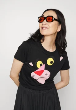Desigual Pink Panther - T-Shirt Print - Black -Desigual dec6c7a108244406863c0675f2877b75 scaled