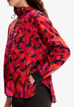 Desigual Lichte Jas - Red 9 Desigual Lichte Jas - Red -Desigual e4d95f5172a1466bad4d5cd8fd622bad scaled