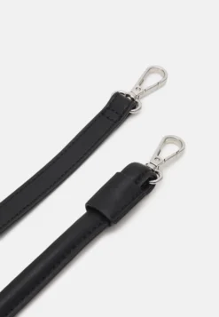 Desigual Ekix Tromso - Handtas - Black -Desigual e6a8a47666f84f229a4408a46e2ee0fa scaled