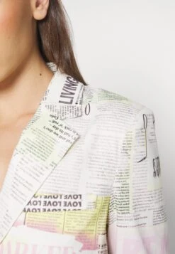 Desigual Amelia - Blazer - White 15 Desigual Amelia - Blazer - White -Desigual e84b7279a72b4a058a49a4f03a61080d