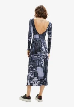 Desigual Slim Newspaper- Jurk - Black -Desigual ee0f9a7faecf421fba941eb9994a4b16