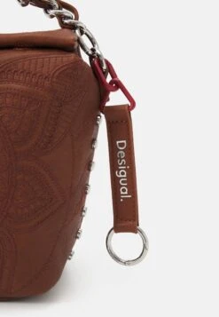 Desigual Bols Dejavu - Handtas - Brown -Desigual f5802fc31ca14ed1936917f28209e2bb