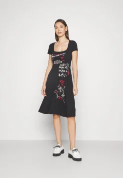 Desigual Road - Jurk - Black 12 Desigual Road - Jurk - Black -Desigual fa289f09e06d44adbf43cb583535c45d scaled