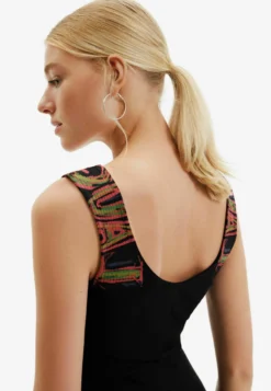 Desigual Slim Ribbed Strappy - Etui-Jurk - Black 8 Desigual Slim Ribbed Strappy - Etui-Jurk - Black -Desigual fb23df4a6bd84b488f93ad0878b1d072 scaled