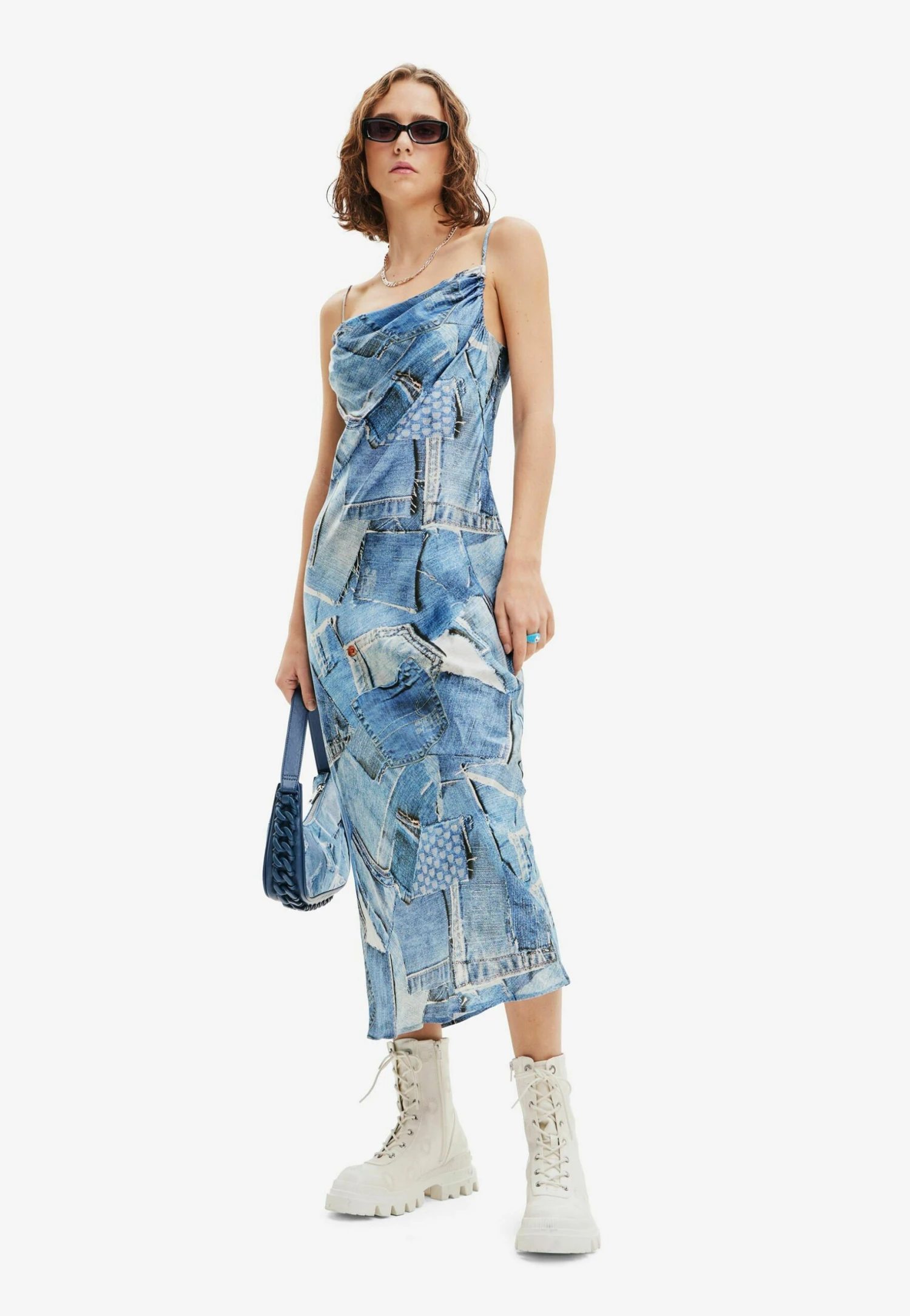 Desigual Denim Patchwork - Spijkerjurk - Blue 1 Desigual Denim Patchwork - Spijkerjurk - Blue